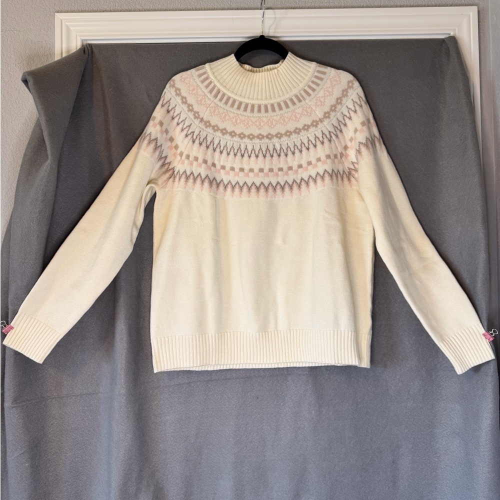 Women's Cream Patterned Sweater. NWOT